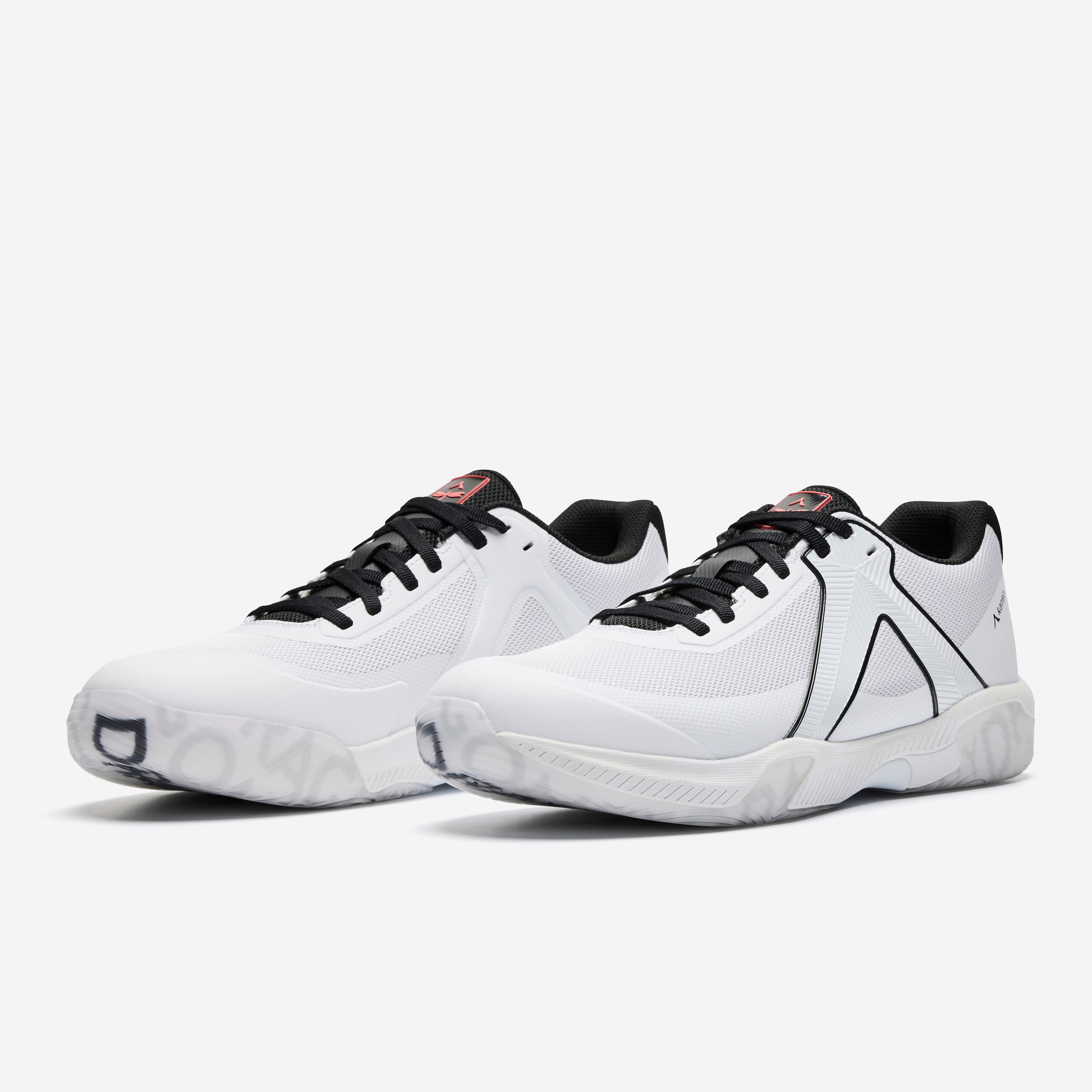 Dragonfly 2 Indoor White/Black