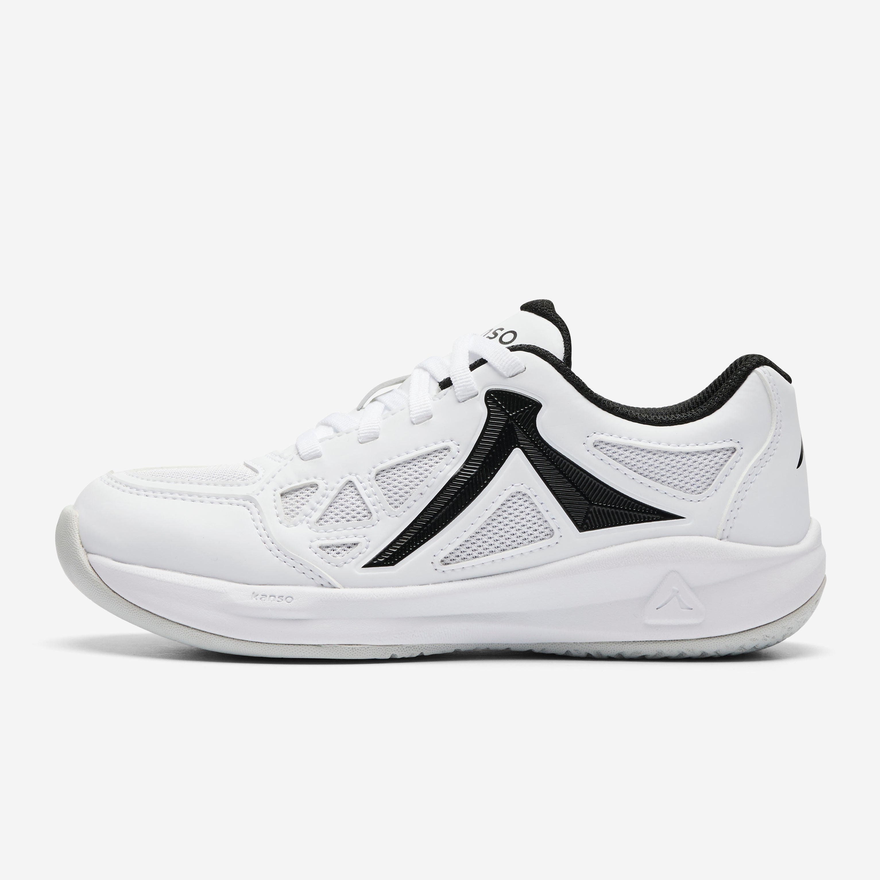 Takumi id (jr) Indoor White/Black