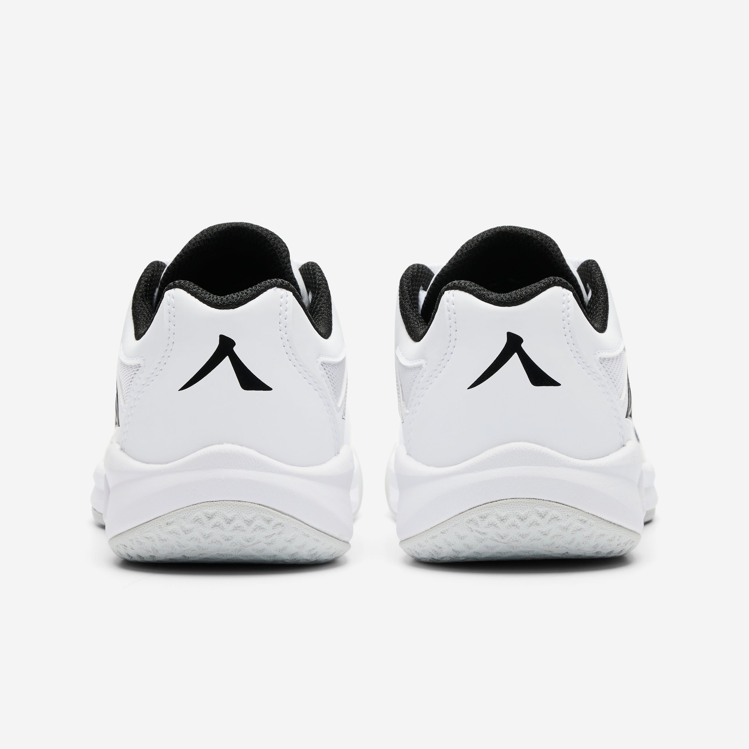 Takumi id (jr) Indoor White/Black