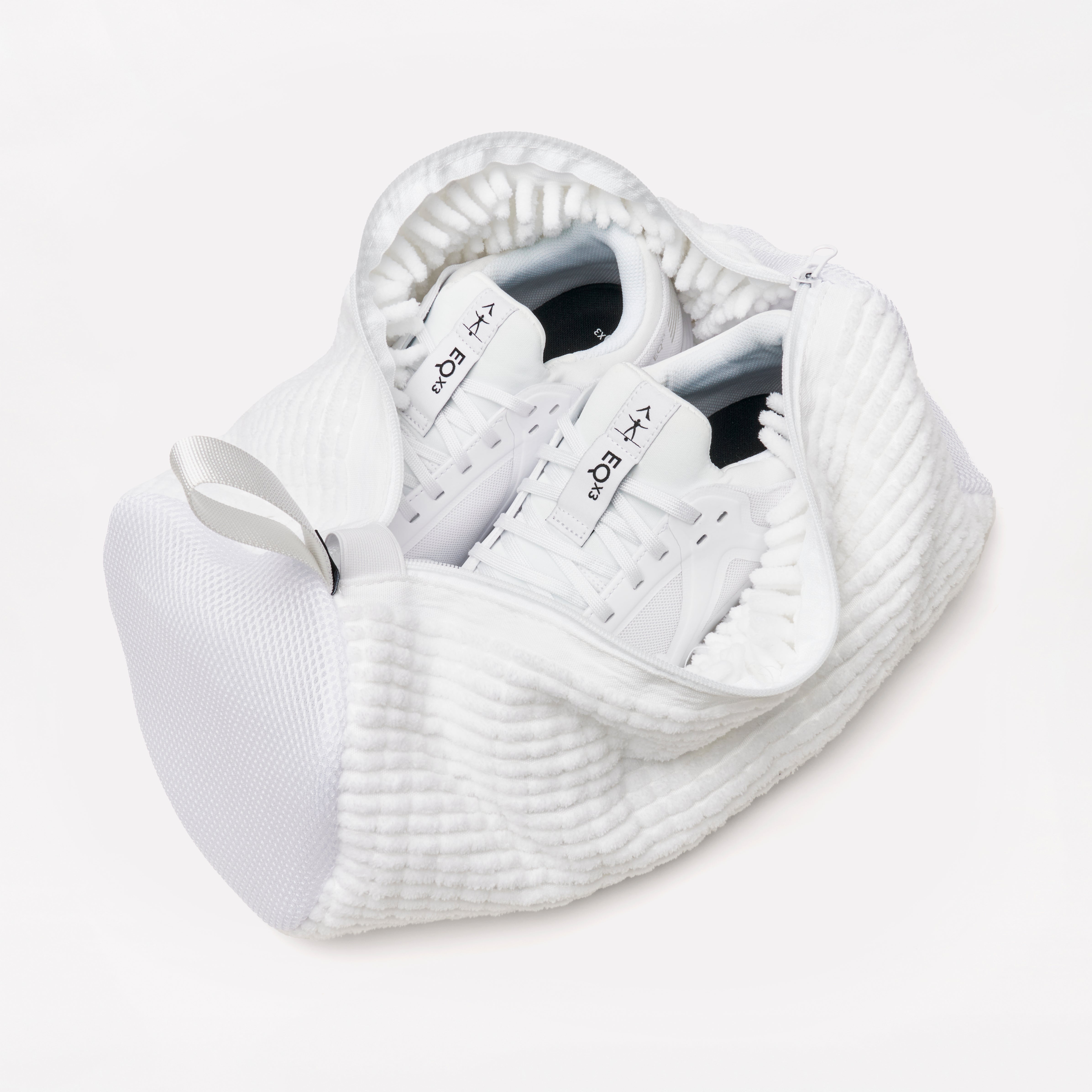 Kanso Shoe Wash Bag - White