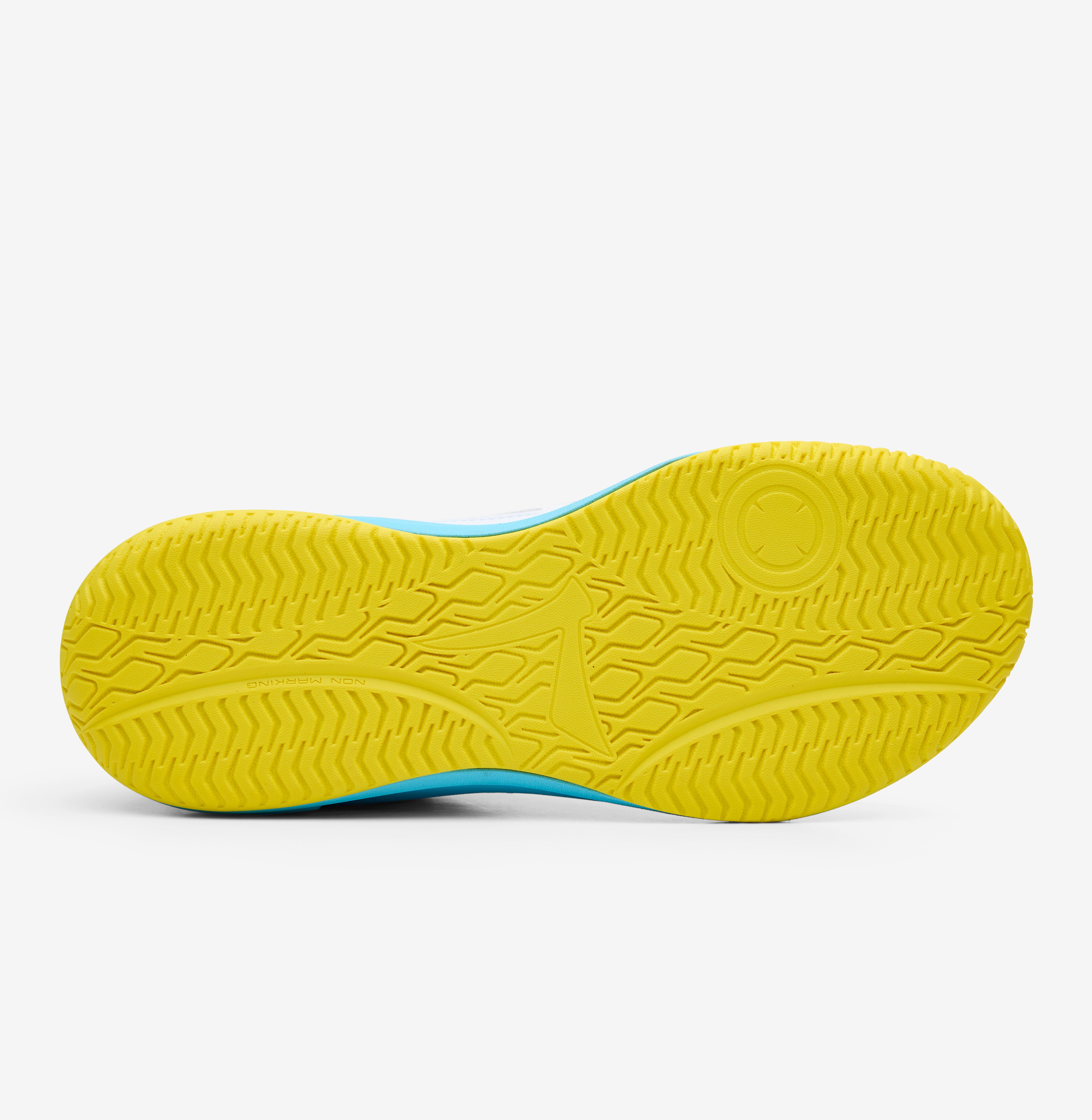 Takumi hc - All Court - White/Candy