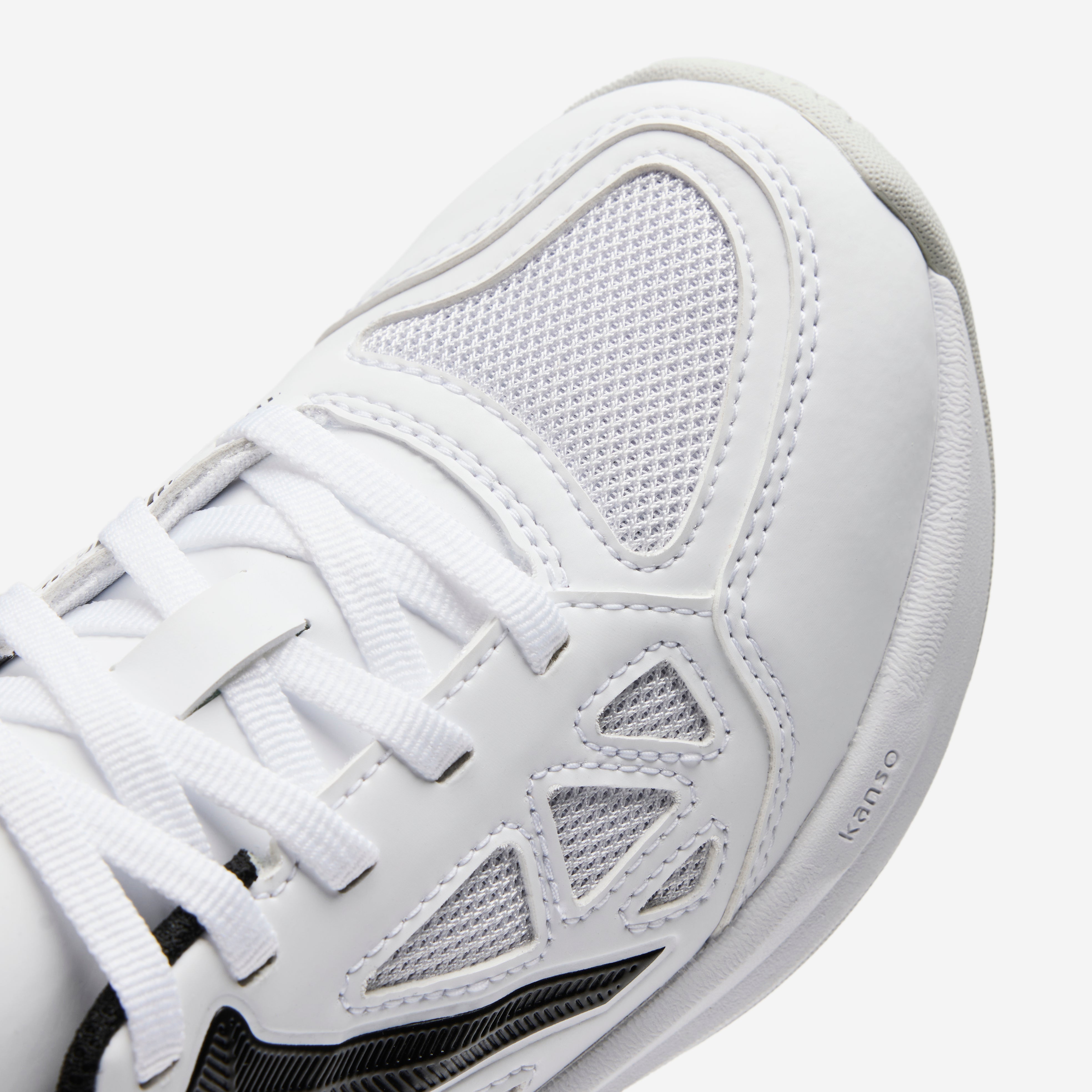 Takumi id (jr) Indoor White/Black