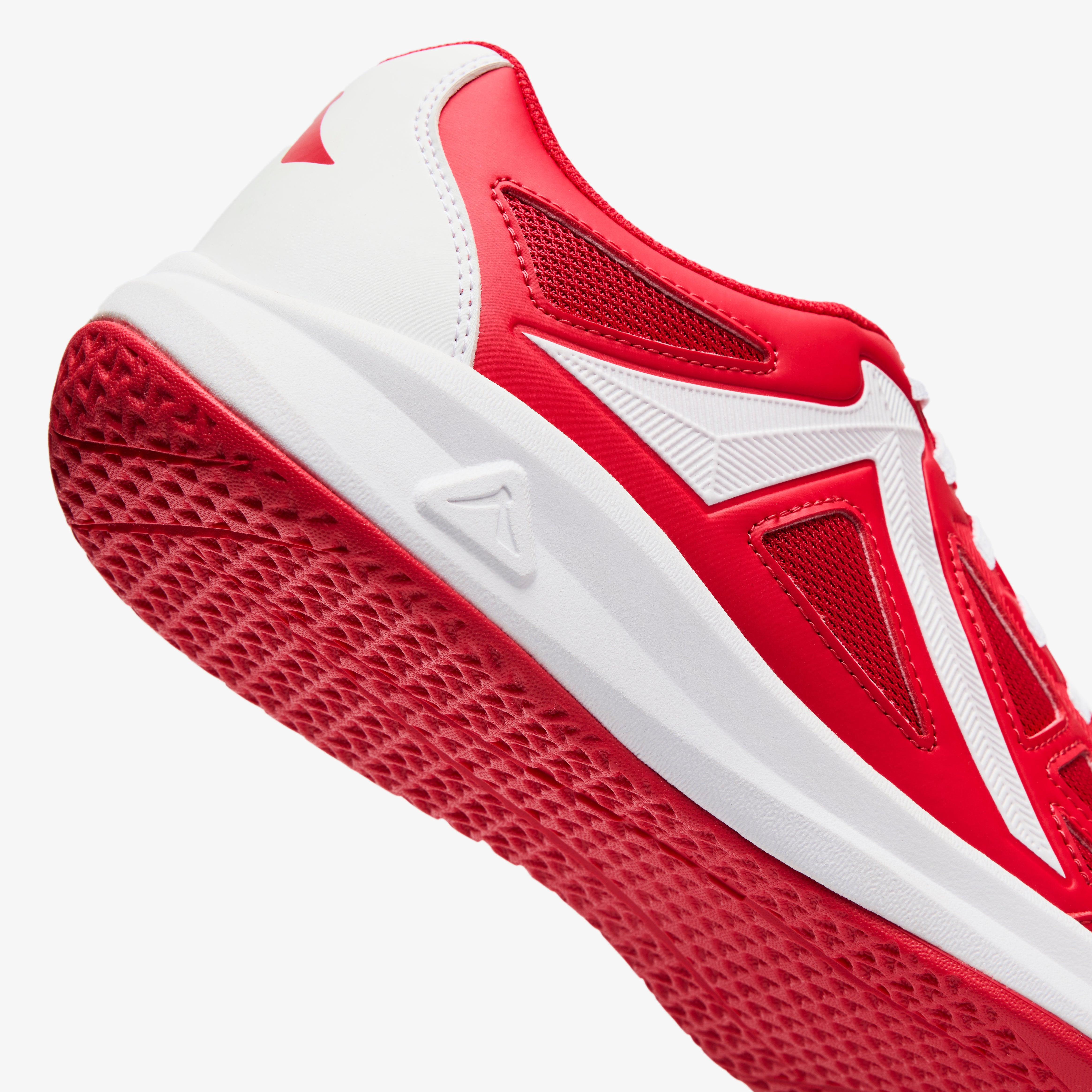 Takumi id Indoor Red/White