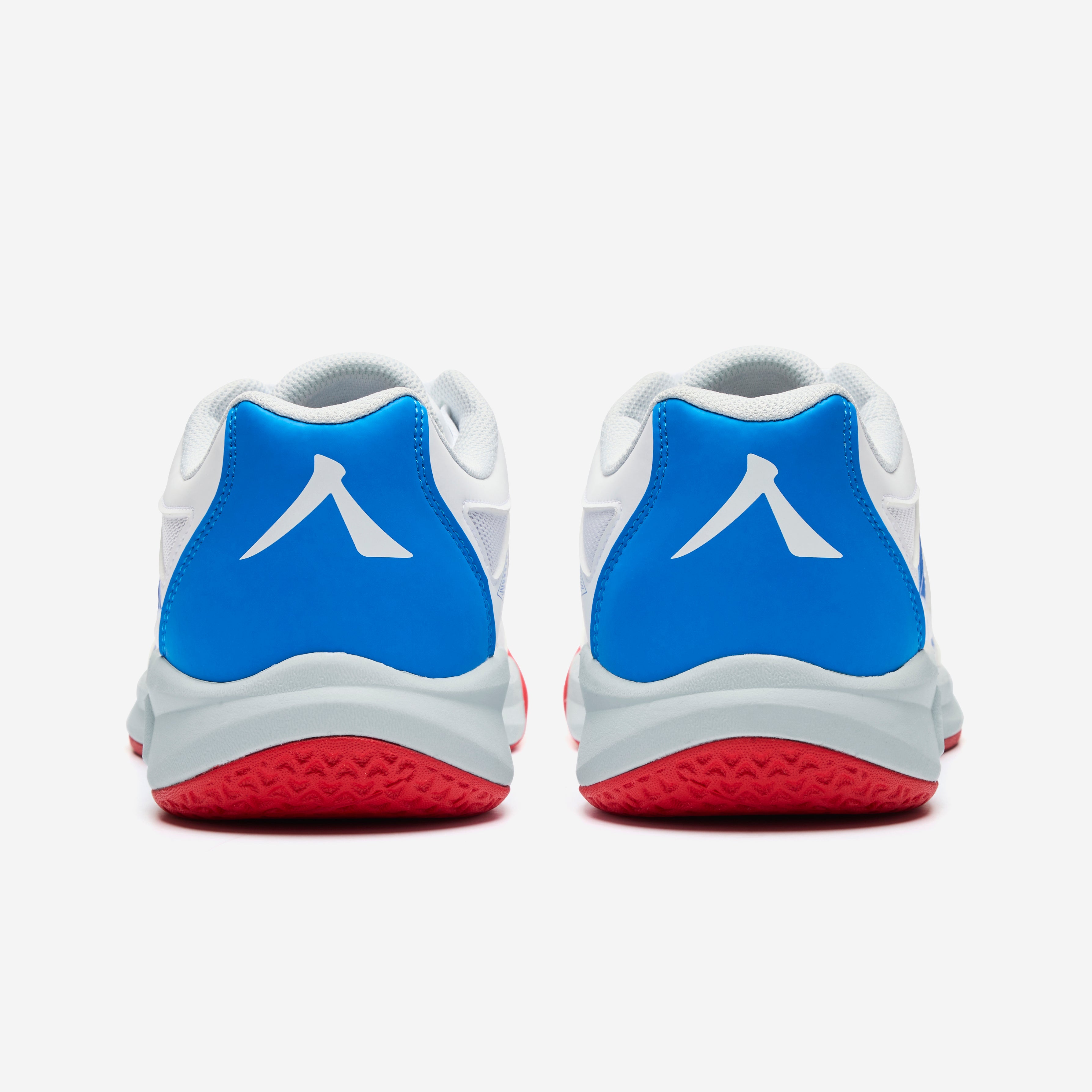 Takumi id Indoor White/Blue